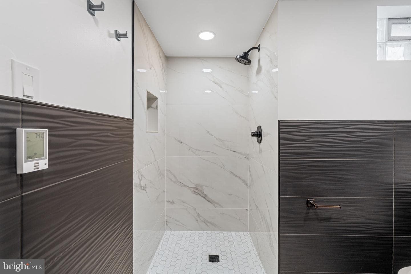 8546 Forrest Avenue photo 46