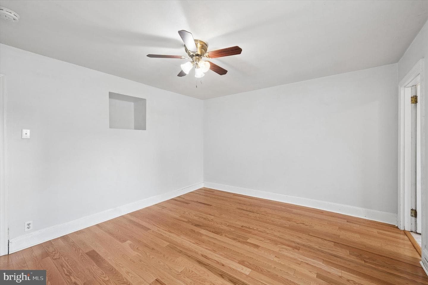 765 S Mole Street photo 20