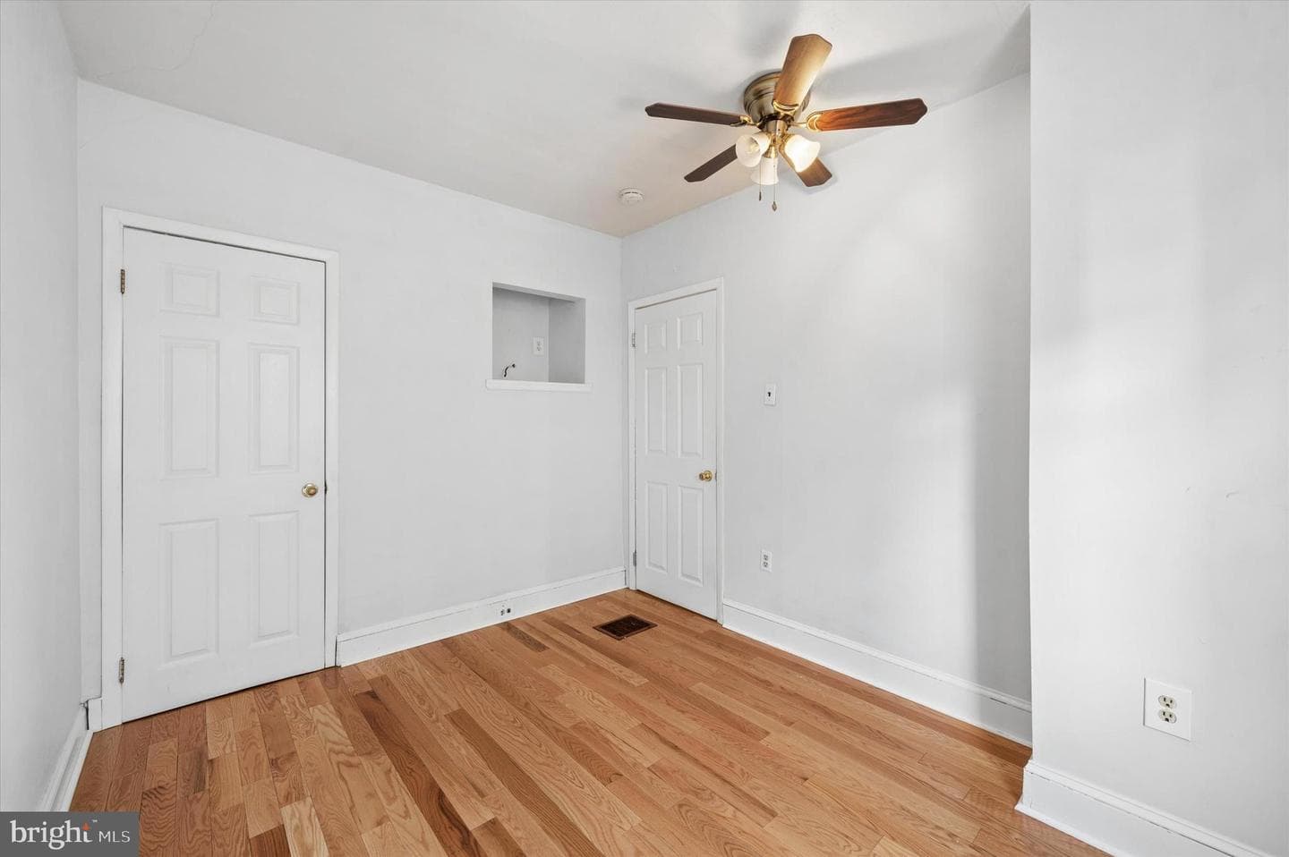 765 S Mole Street photo 26