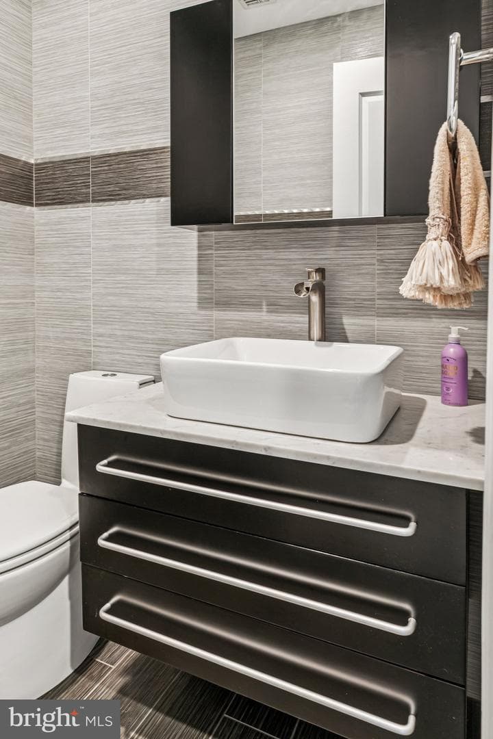 143 S 2nd Street #605 photo 24