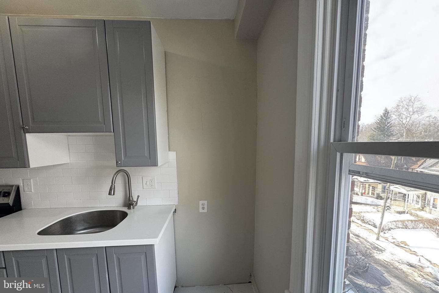 400 W Hortter Street #301 photo 12