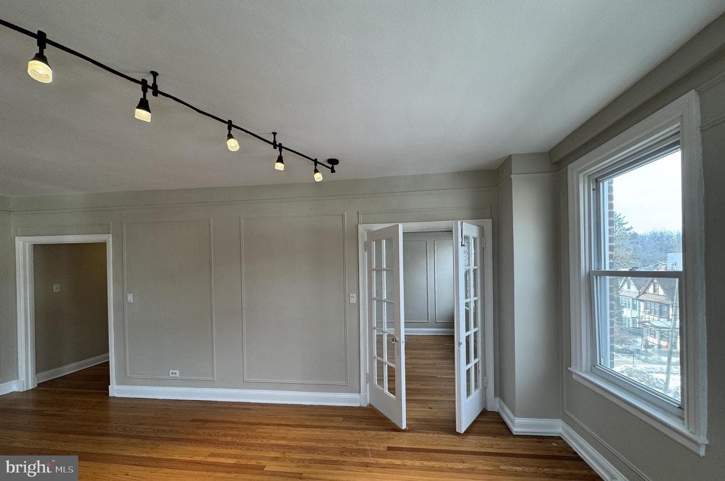 400 W Hortter Street #301 photo 19