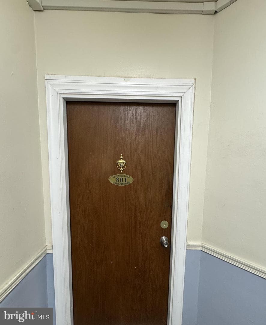 400 W Hortter Street #301 photo 5
