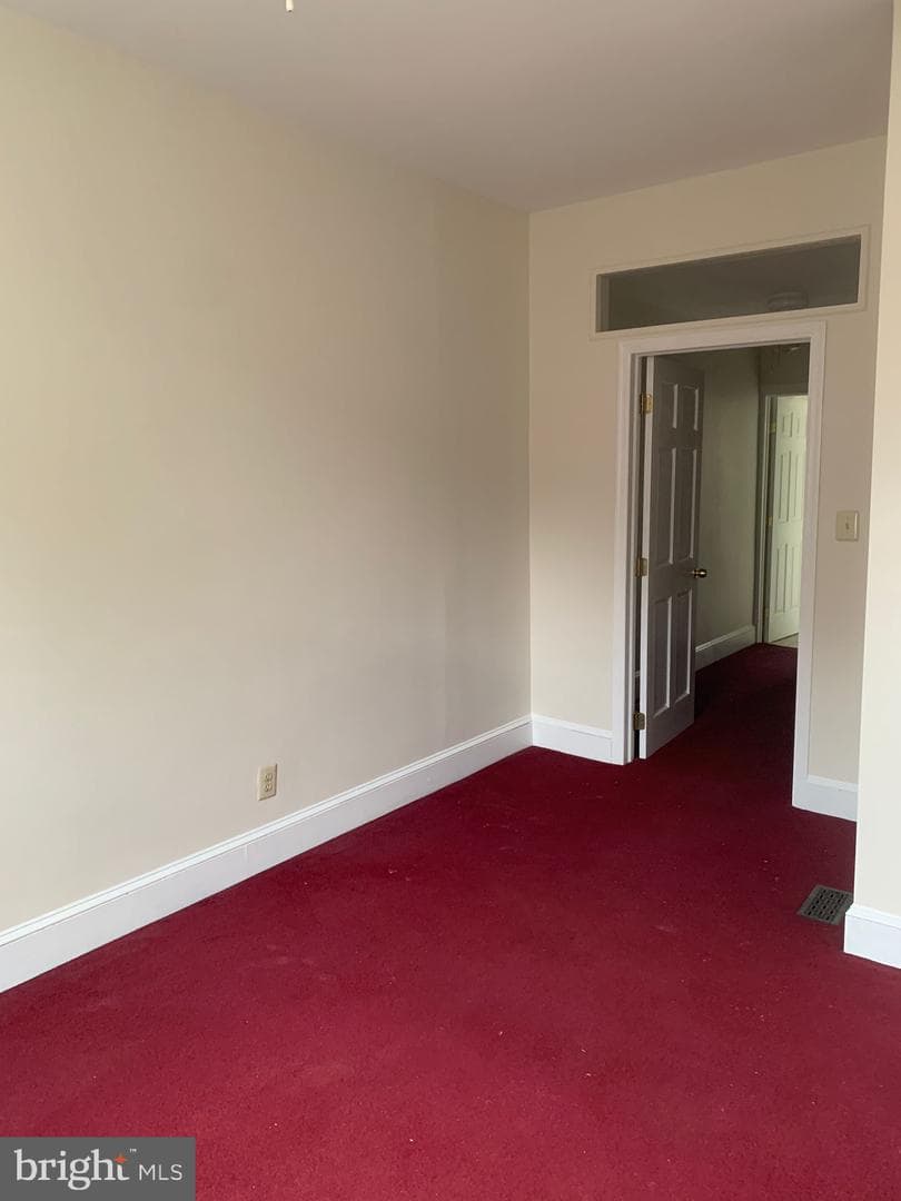 528 Fitzwater Street photo 23