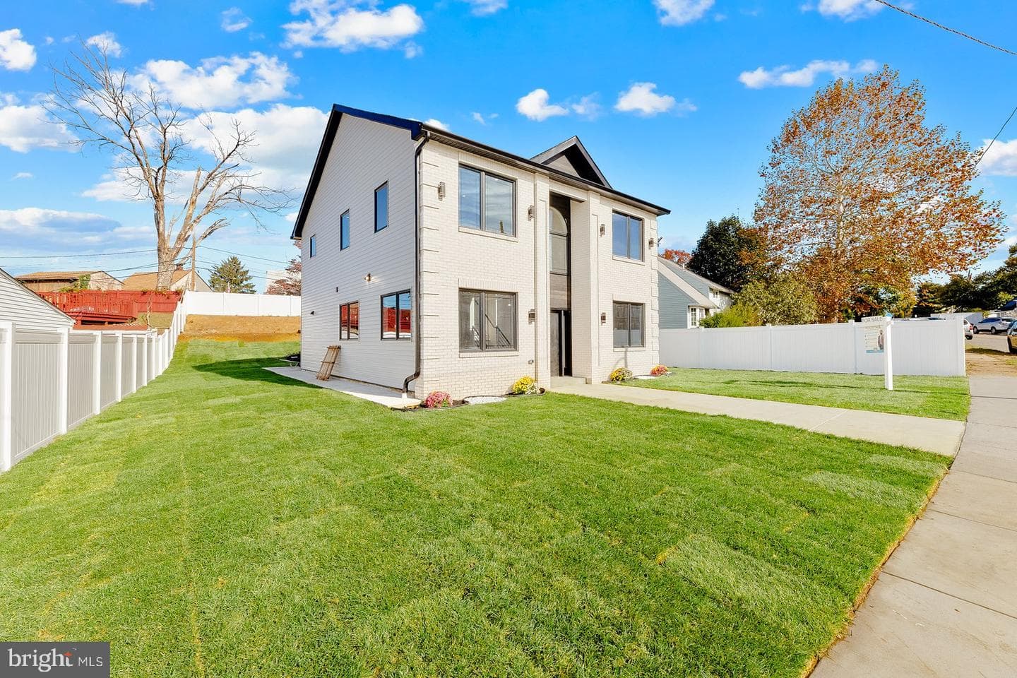 3215 Brookdale Road photo 4