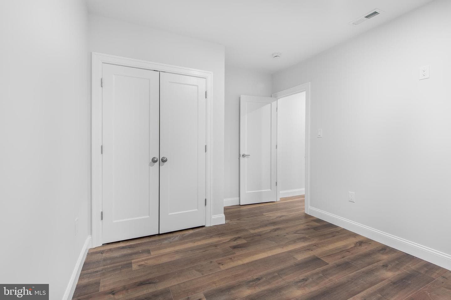 268 Dupont Street photo 33