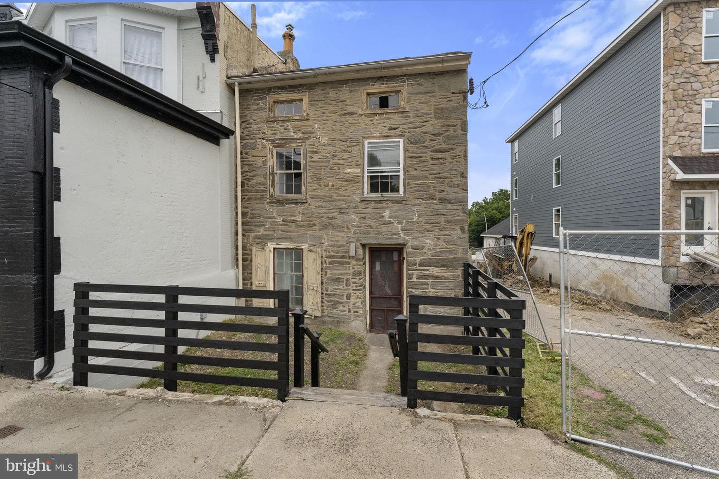 7701 Ridge Avenue, Philadelphia