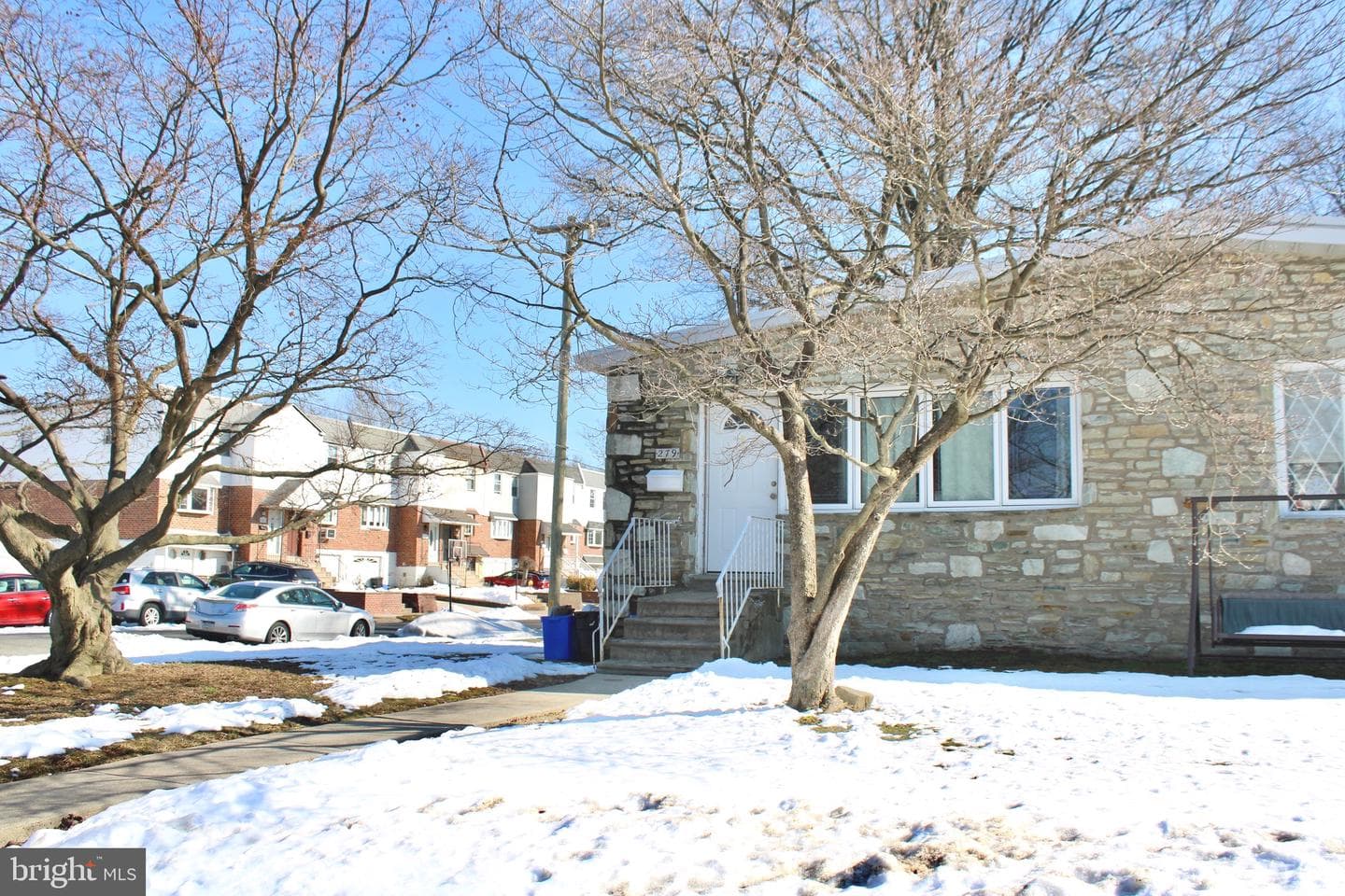 279 Dimarco Drive photo 3