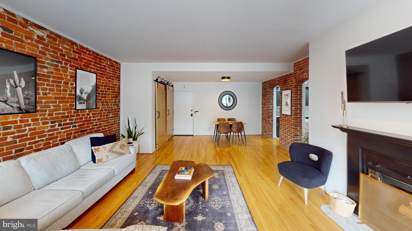 102 Church Street #304, Philadelphia