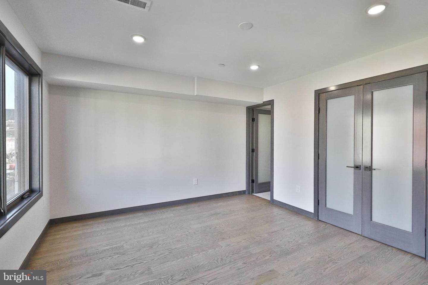 1022 Christian Street photo 23