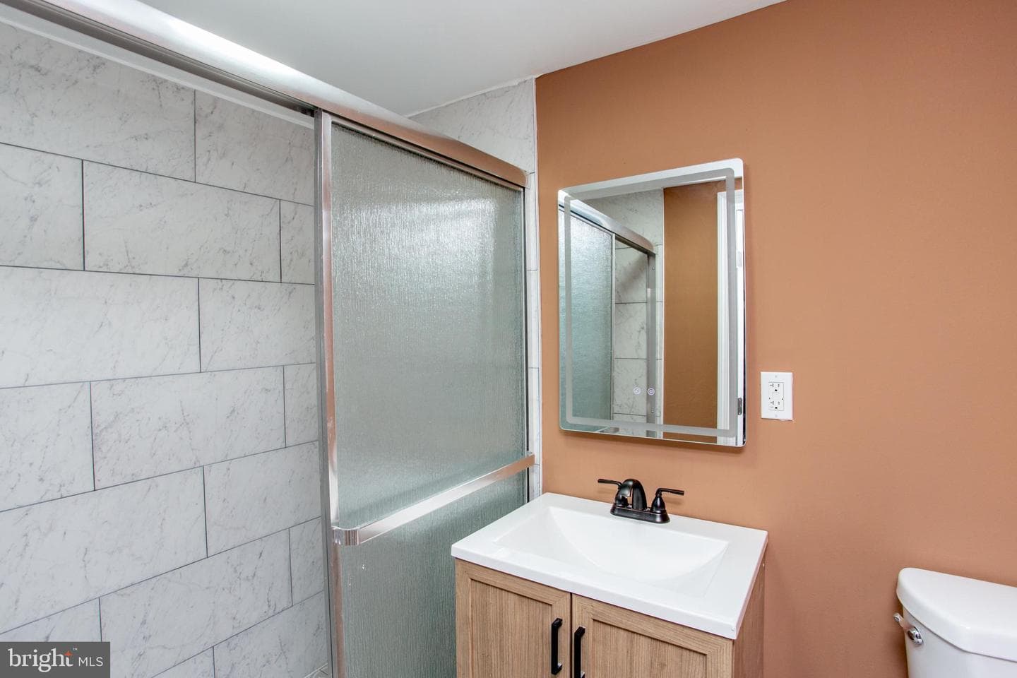 1747 N Wilton Street photo 15