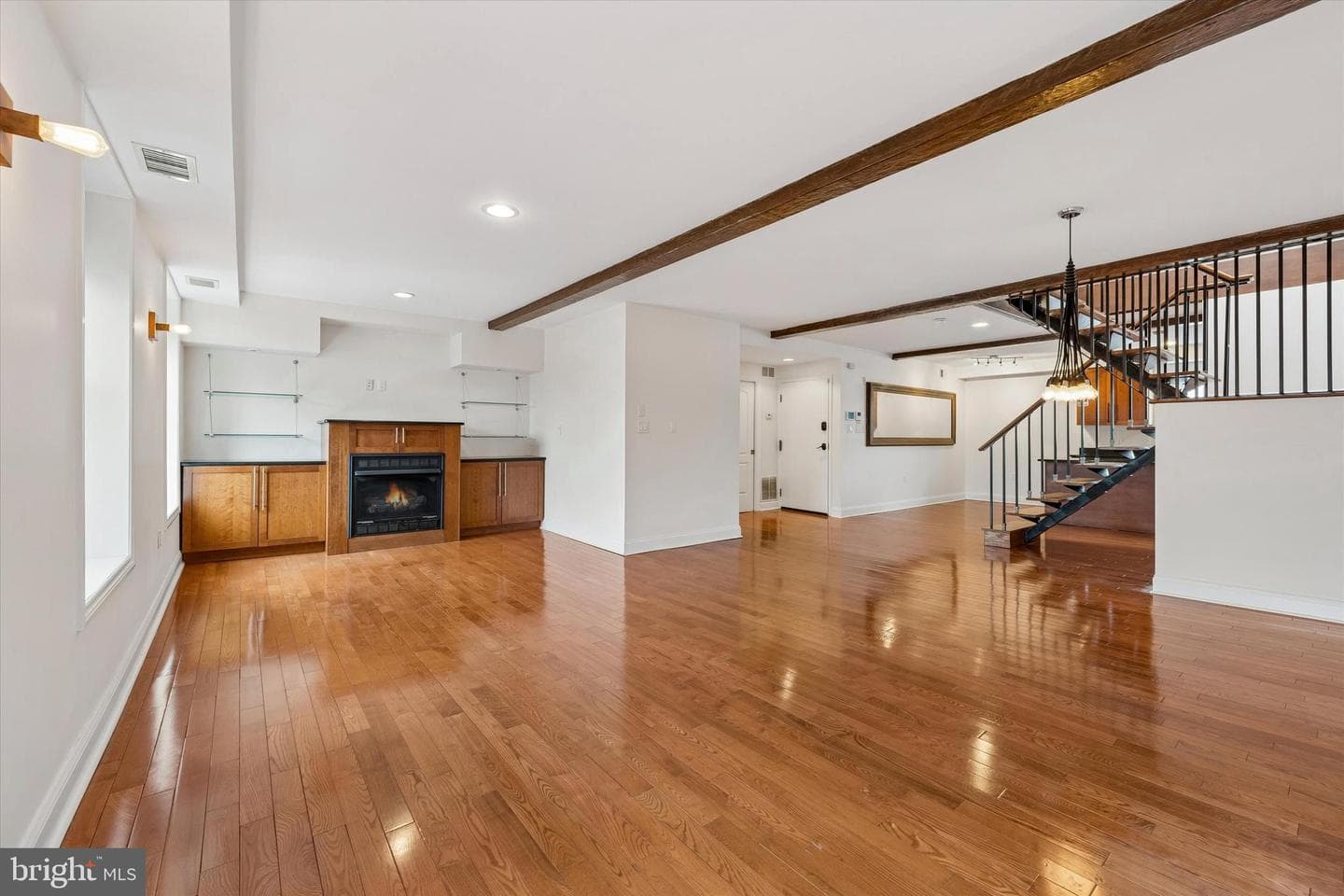 1111 Mount Vernon Street #5 photo 6