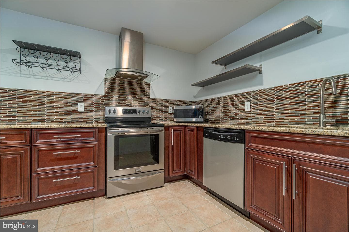1910 Fairmount Avenue #a photo 7