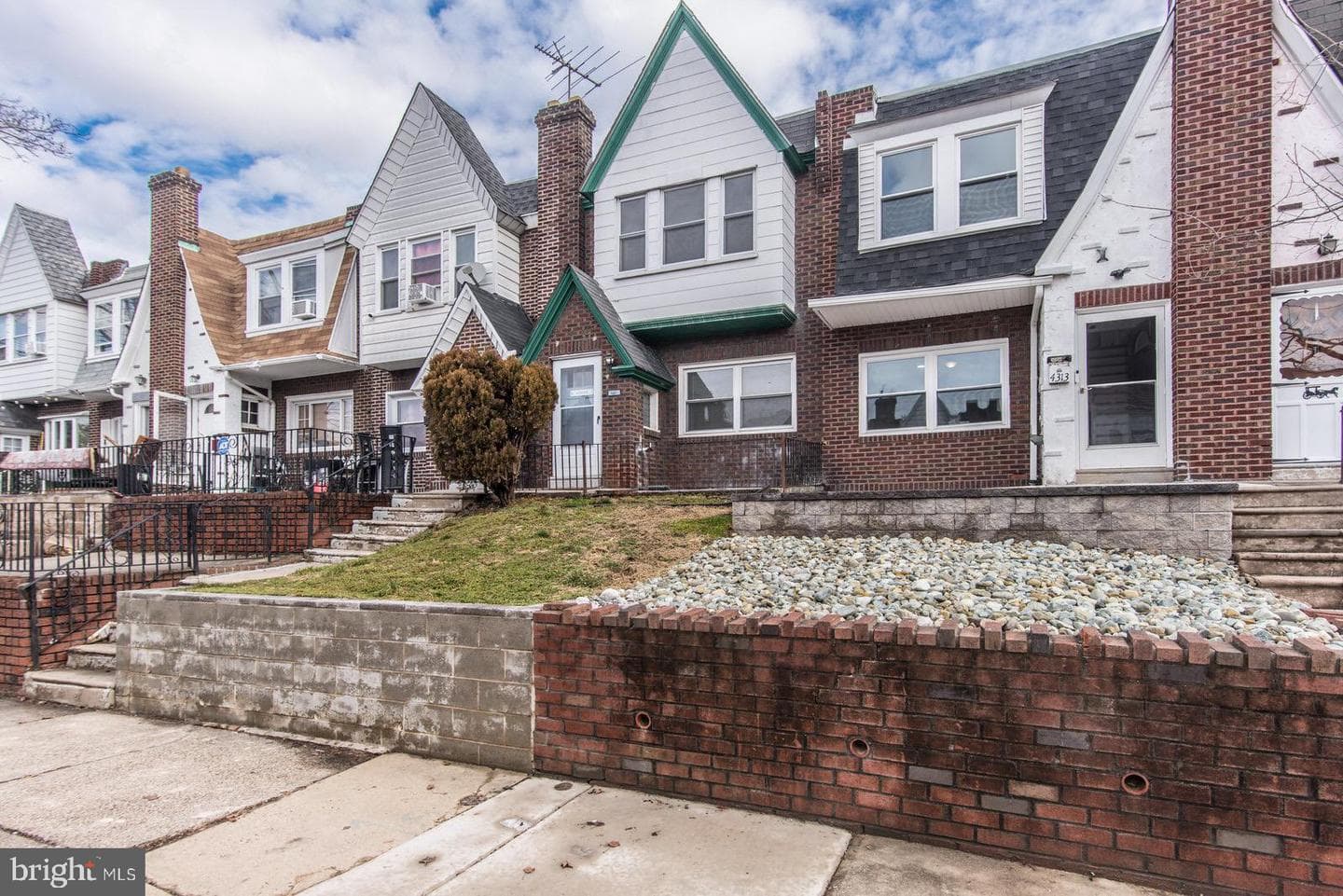 4311 Teesdale Street photo 5