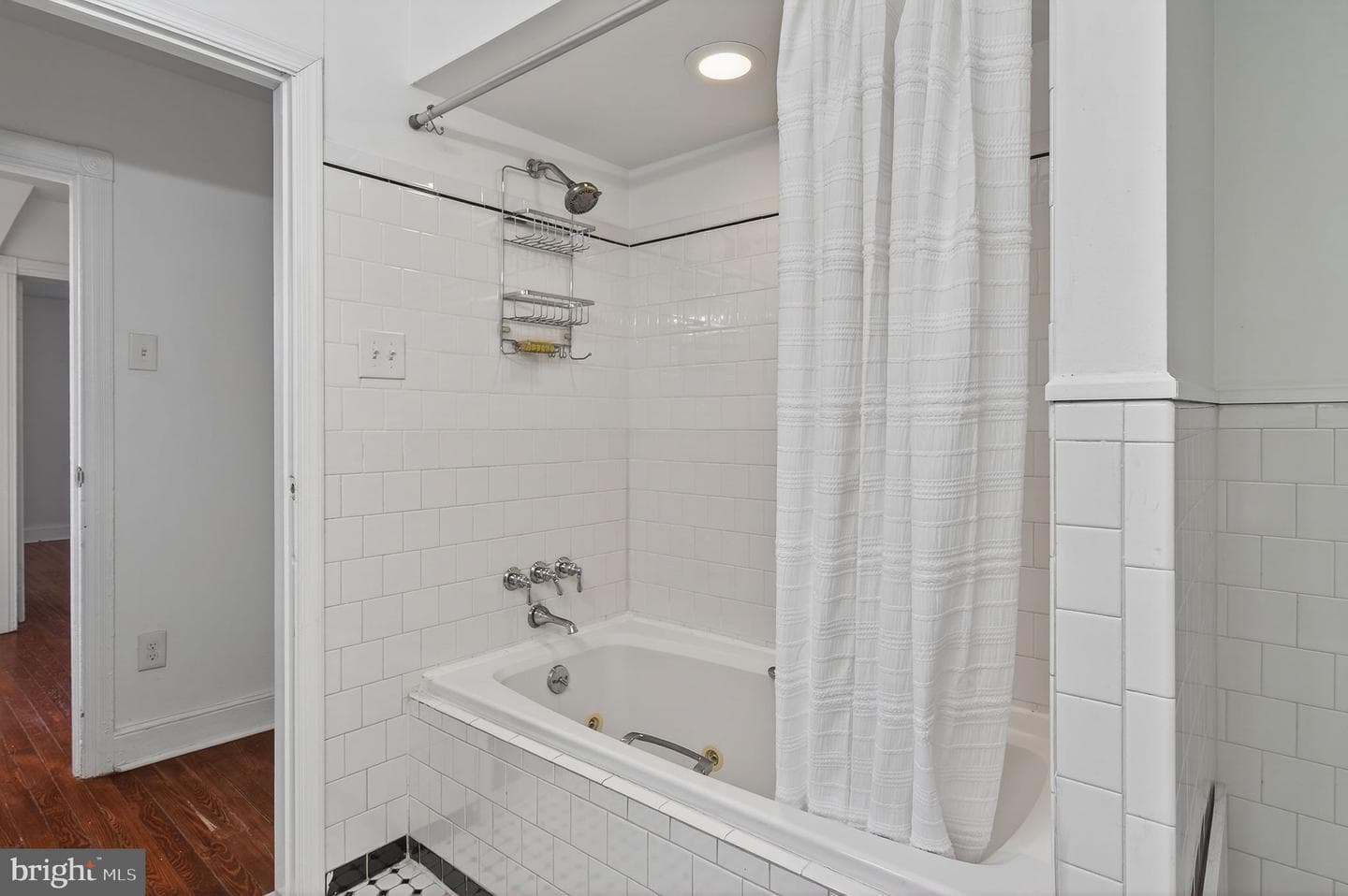5110 Newhall Street photo 41