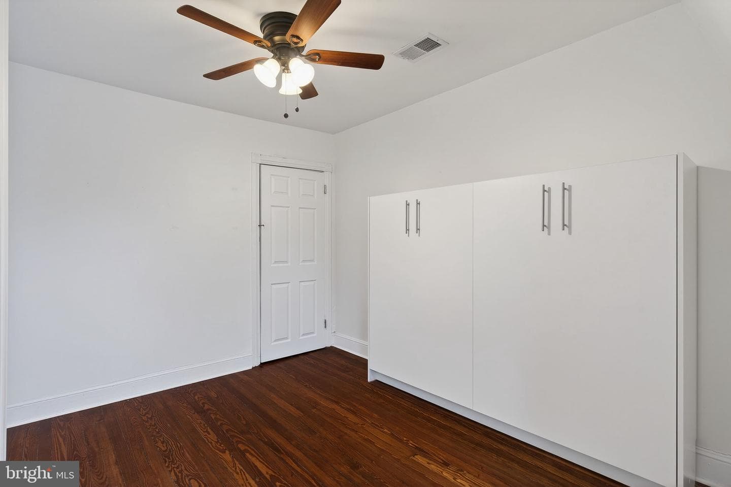 5110 Newhall Street photo 44