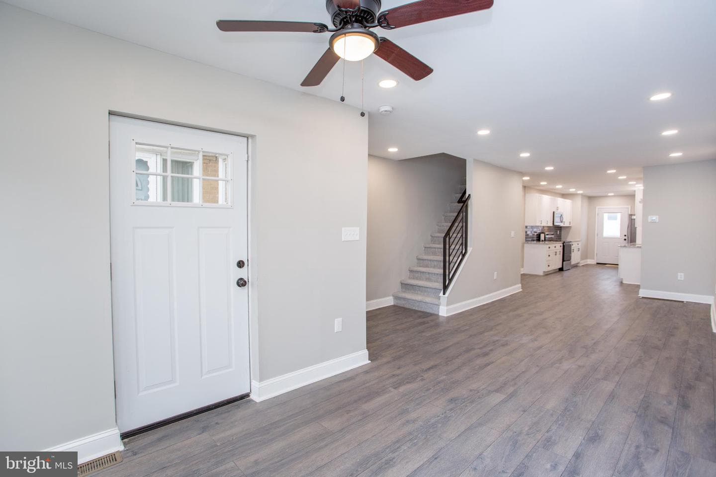 5747 Haddington Lane photo 4