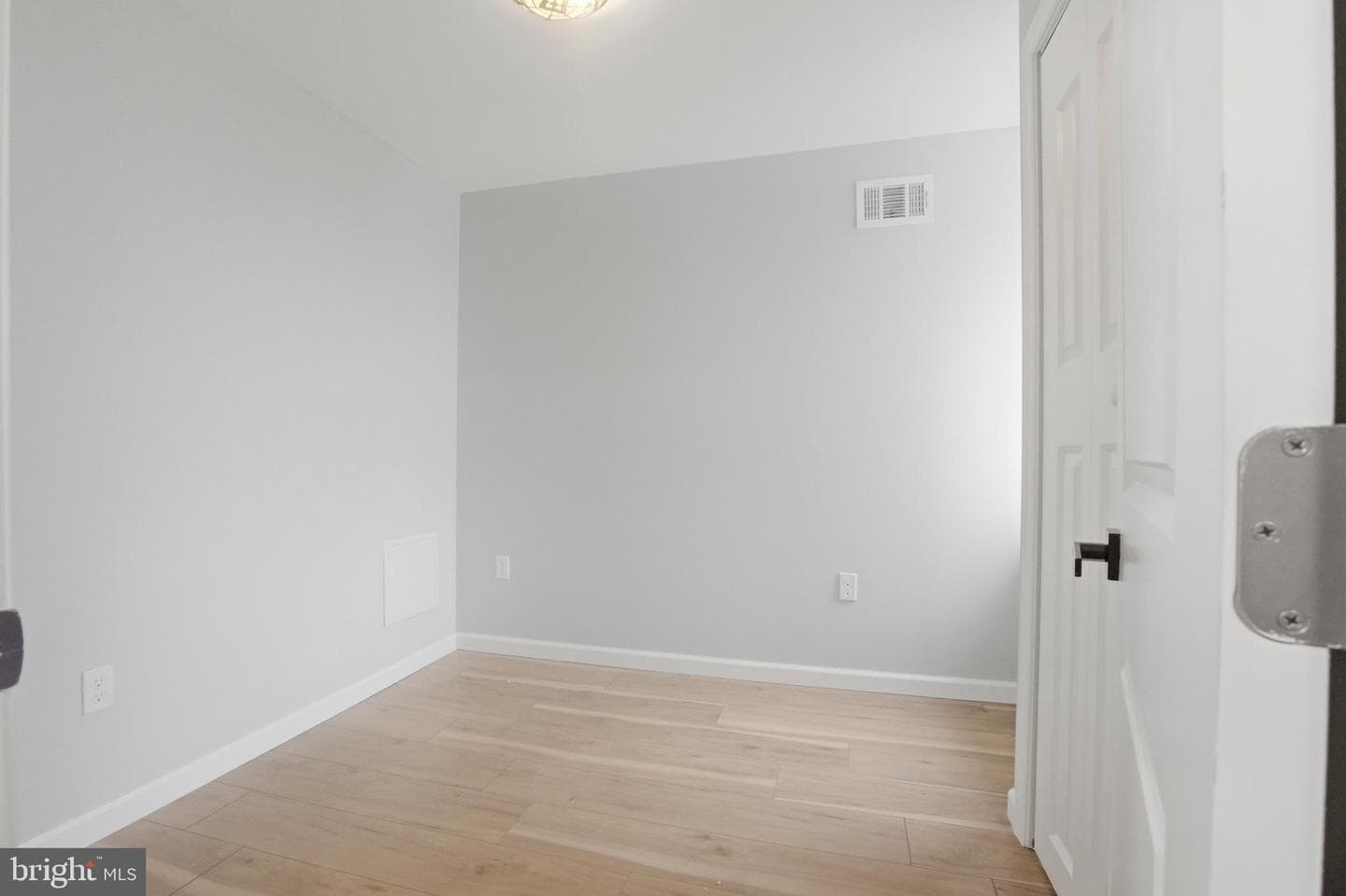 2215 Earp Street photo 13