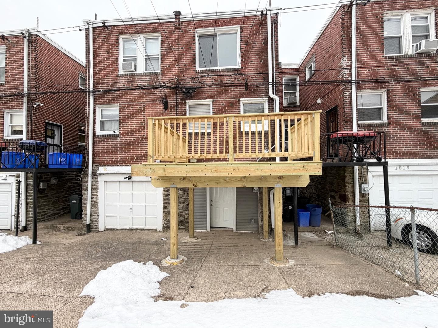 1813 Roselyn Street photo 68