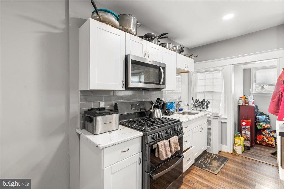 5211 Diamond Street photo 14
