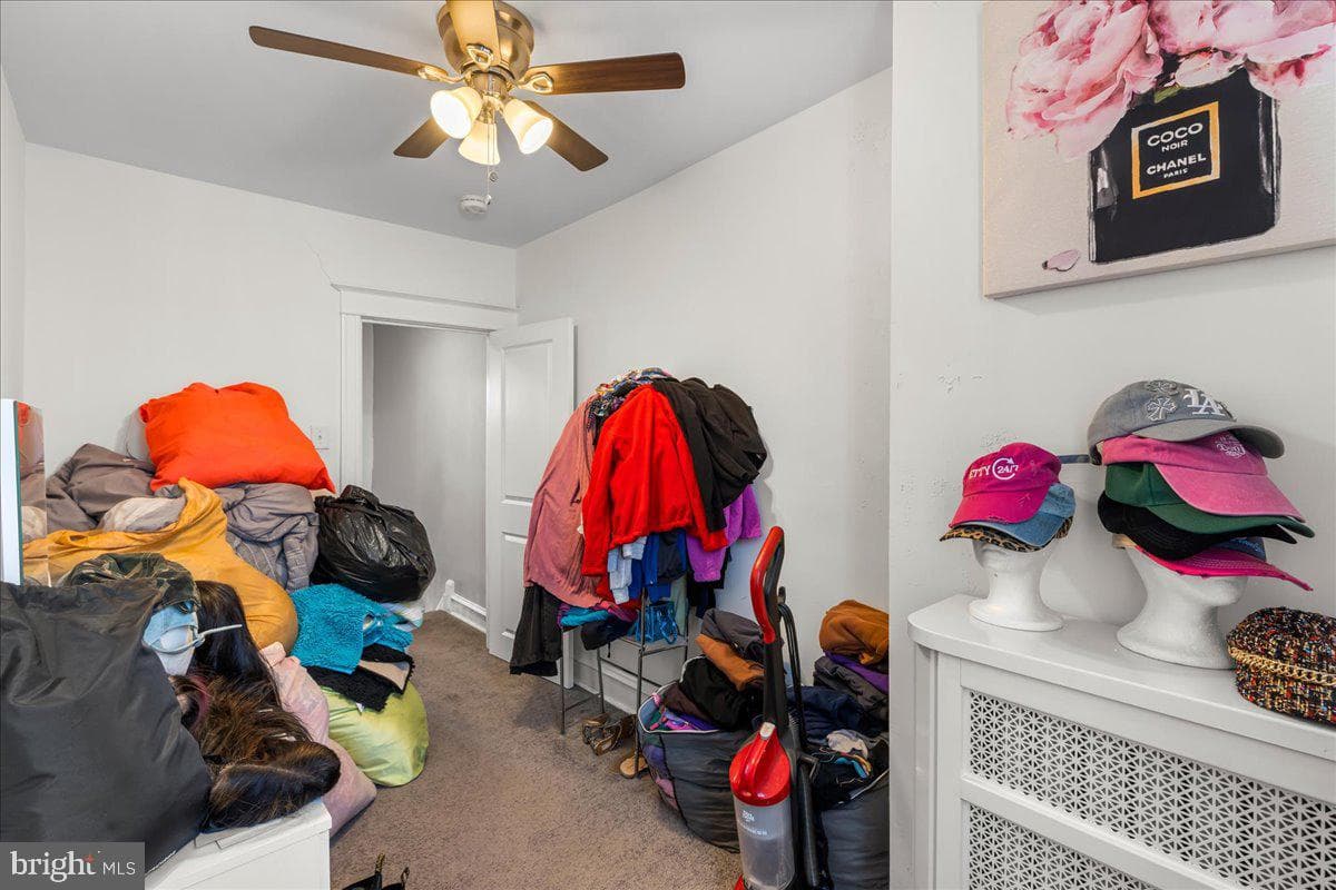 5211 Diamond Street photo 18