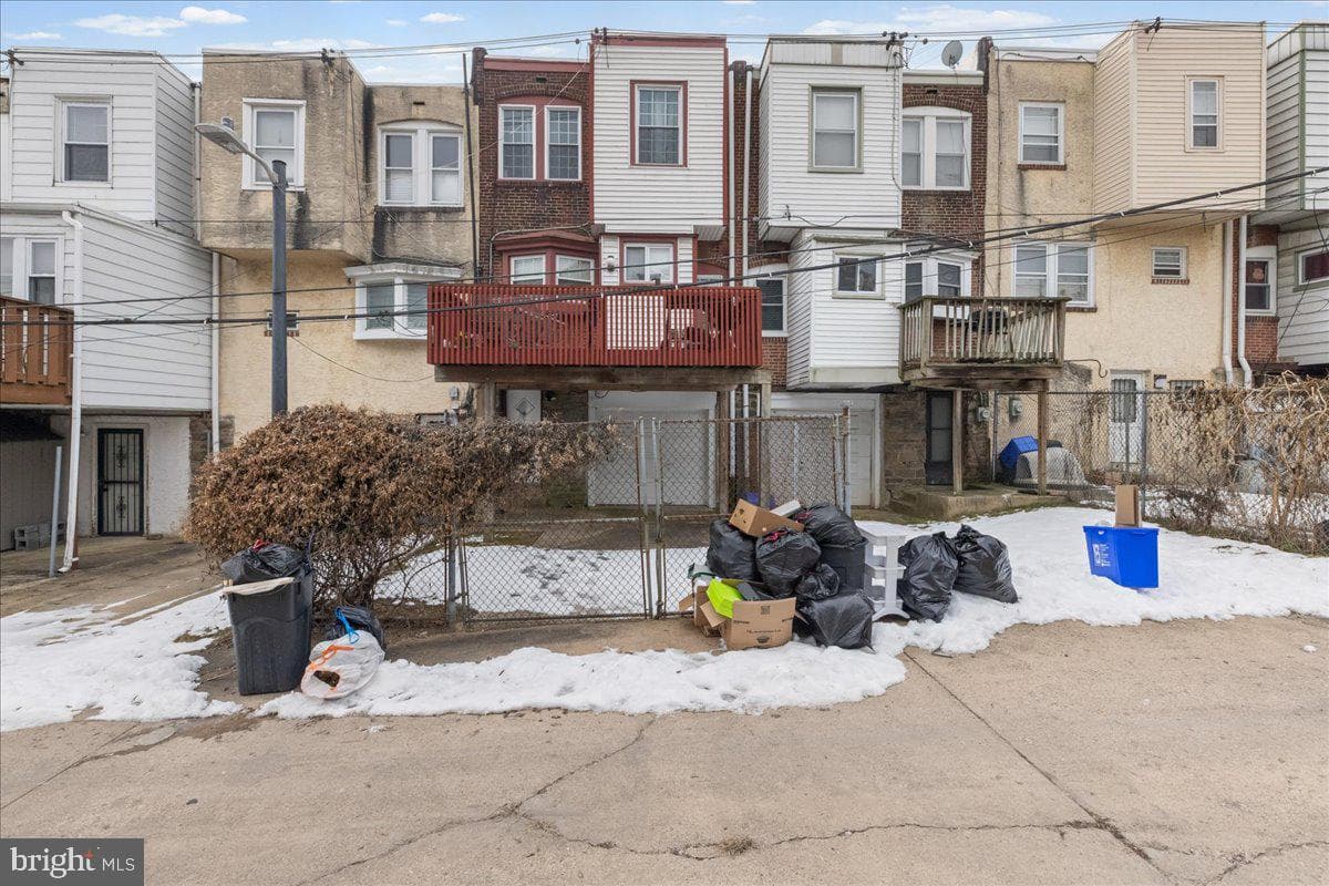5211 Diamond Street photo 32