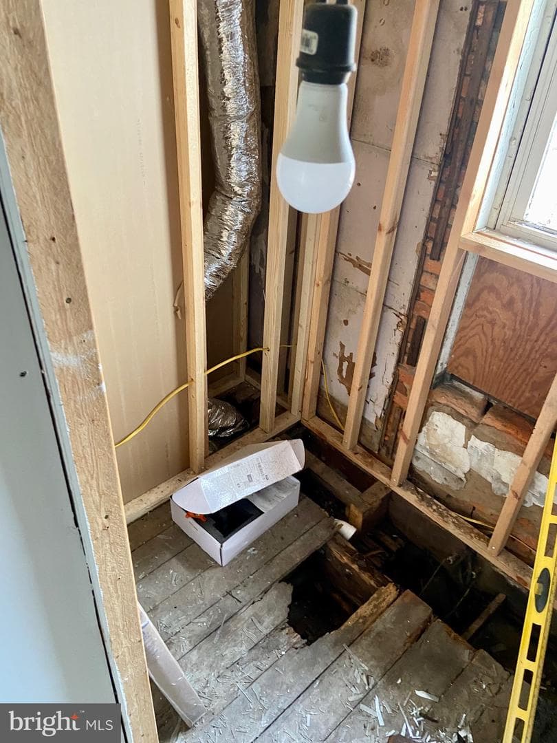 4138 Orchard Street photo 10