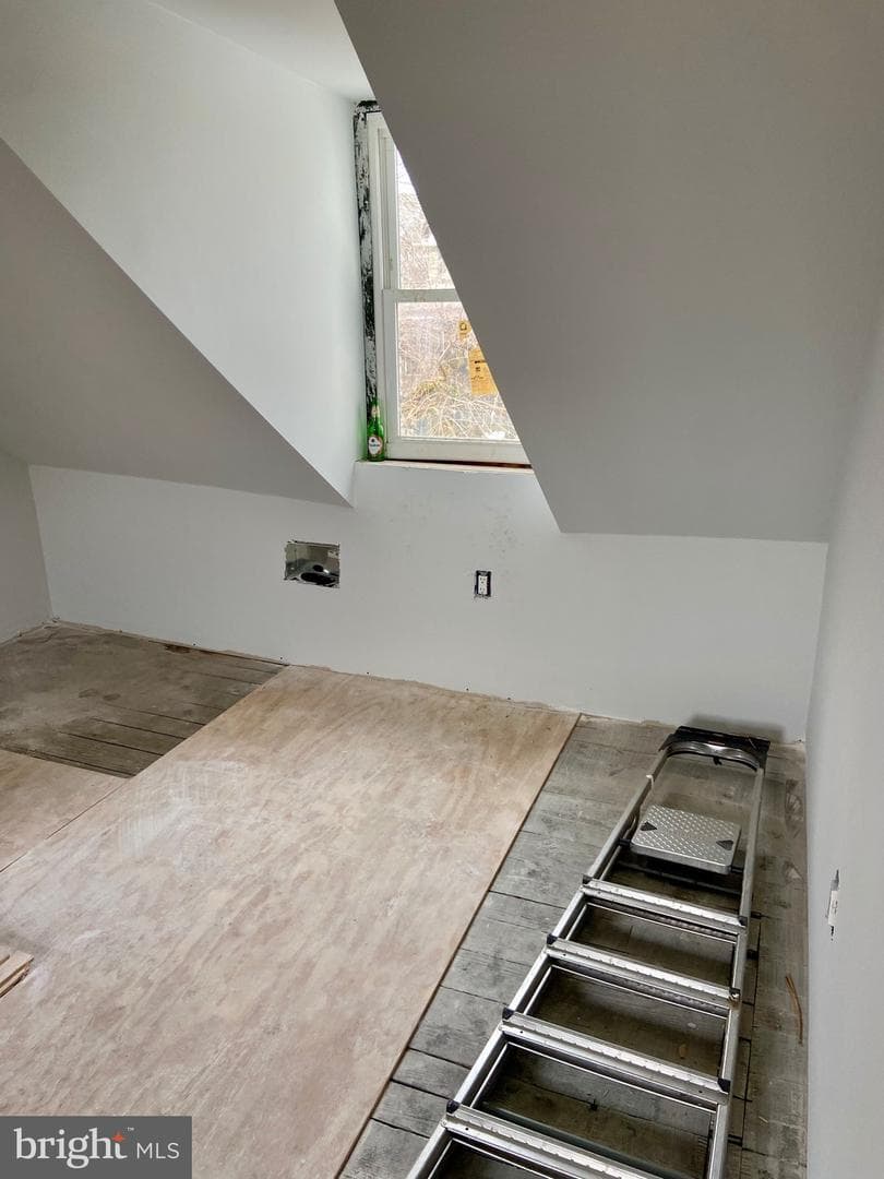 4138 Orchard Street photo 16