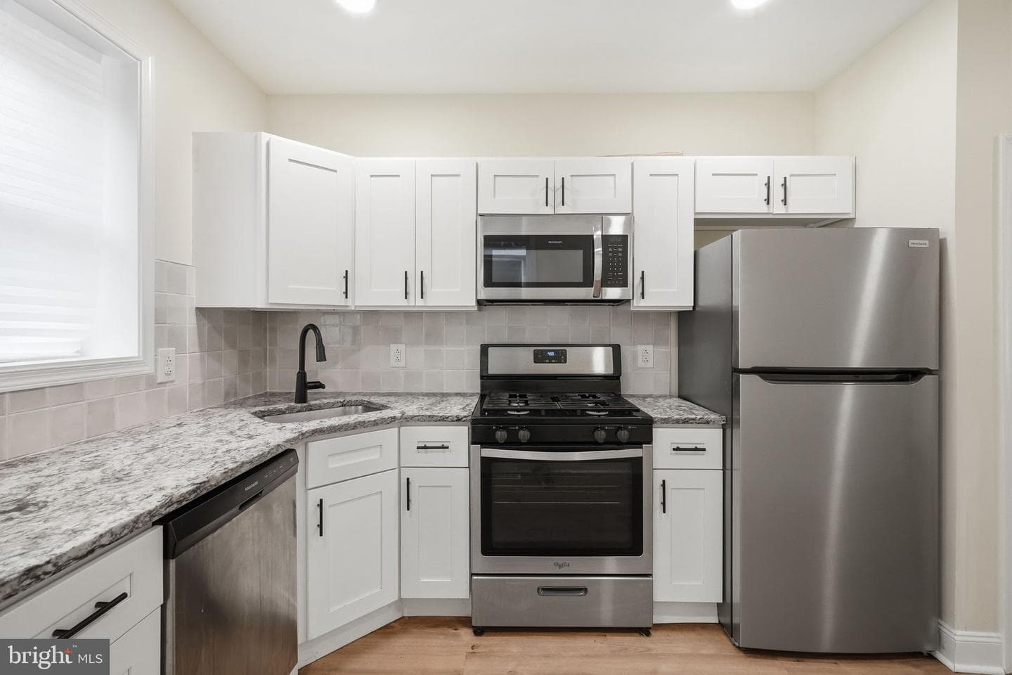 1441 S Marston Street photo 3