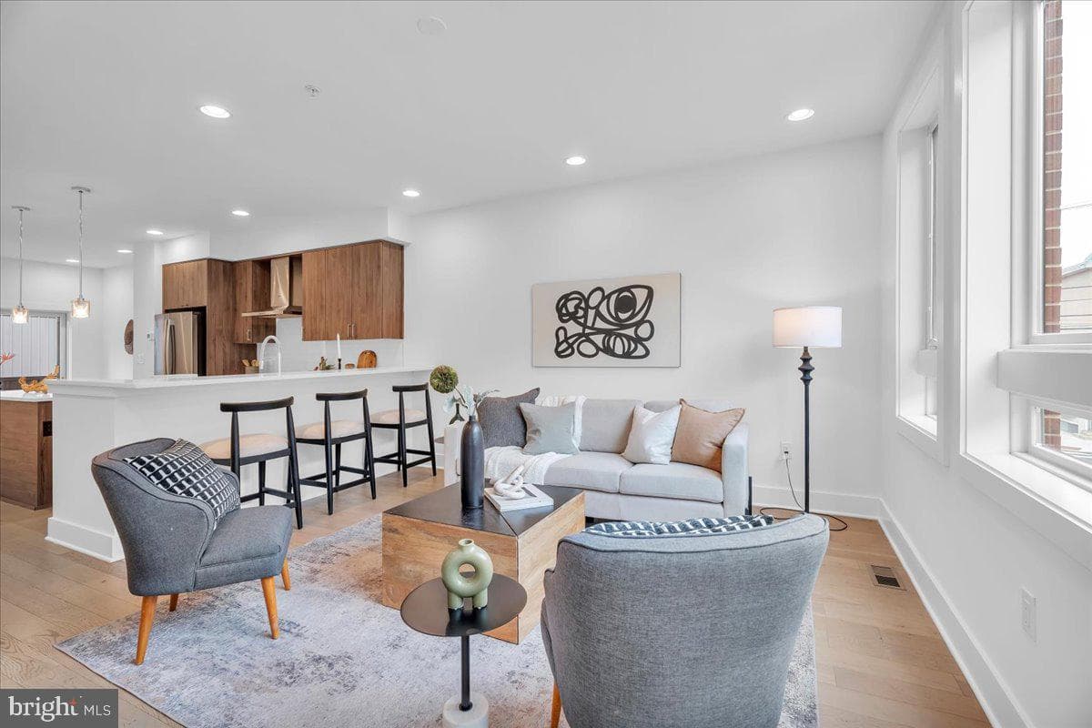 638 N 5th Street, Philadelphia