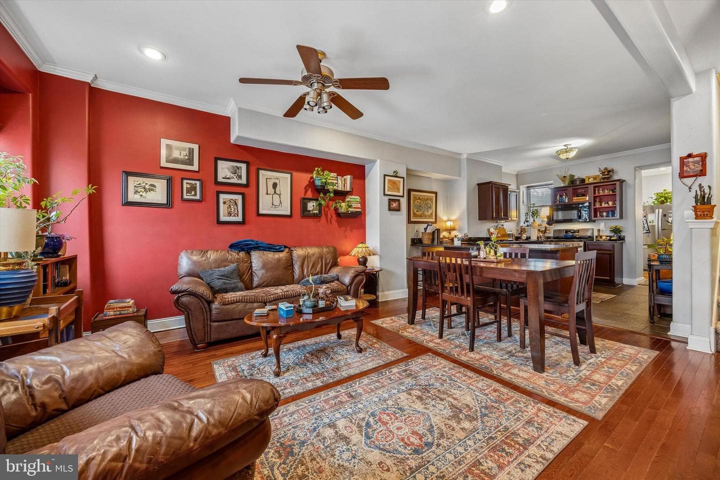 4833 Umbria Street photo 2