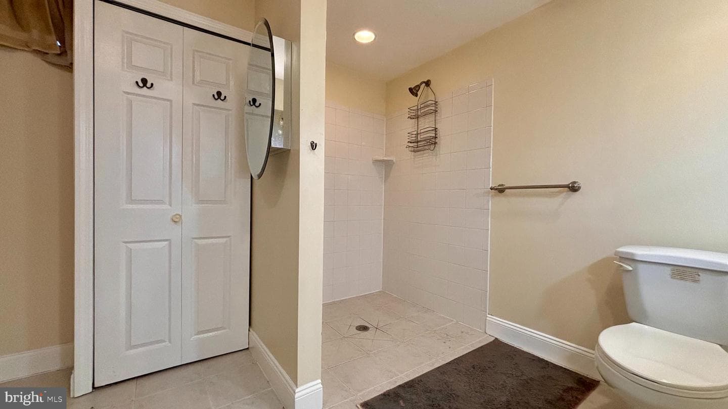 1130 Jackson Street photo 16