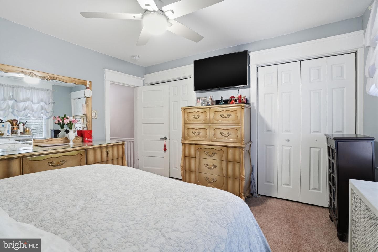 14020 Dana Avenue photo 16
