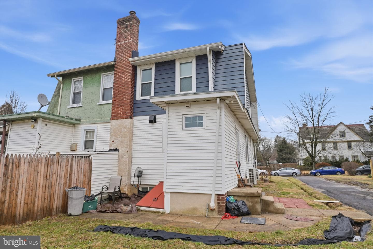 14020 Dana Avenue photo 22