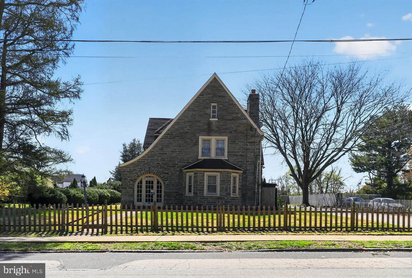 6448 Cherokee Street