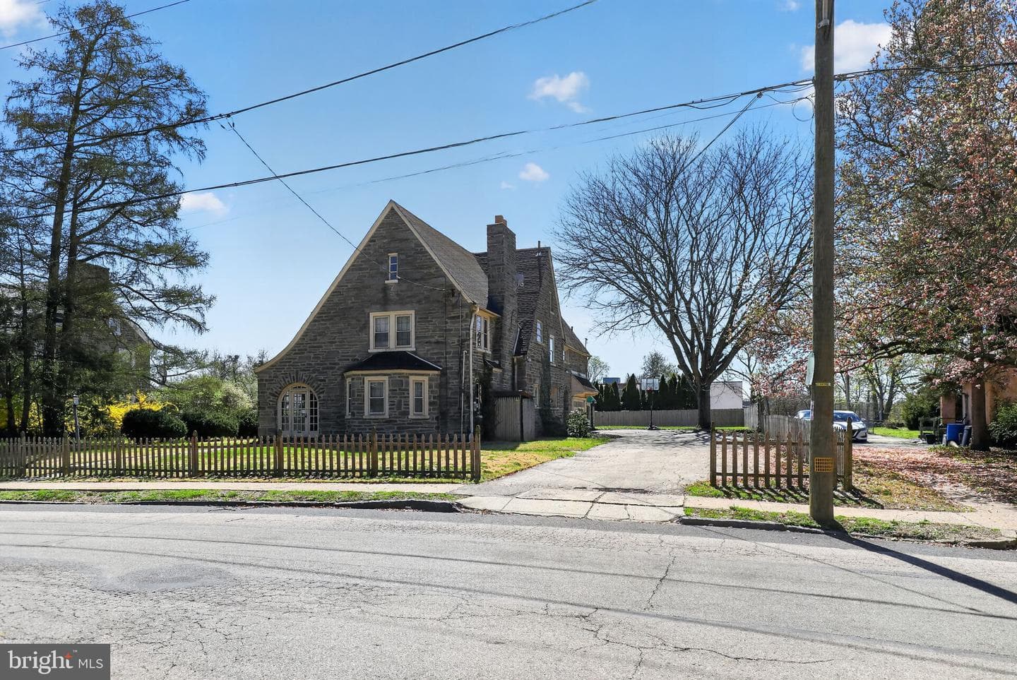 6448 Cherokee Street photo 3