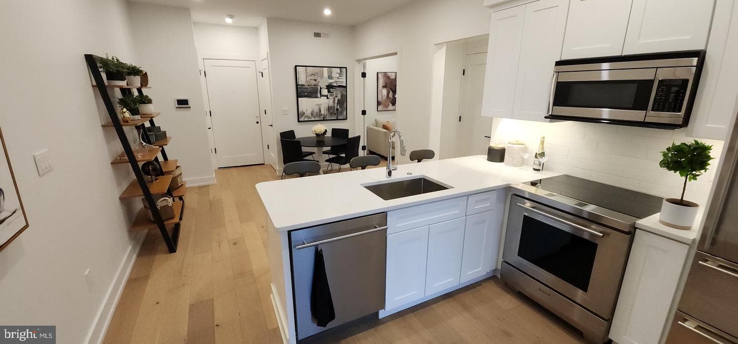 8610 Evergreen Place #201 photo 11