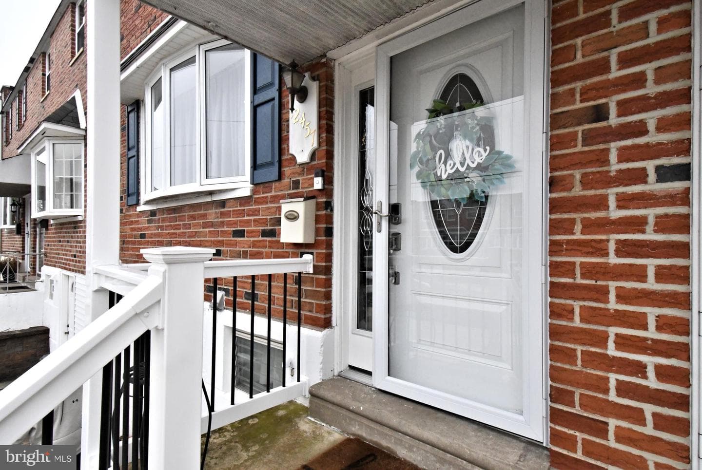 12457 Sweet Briar Road photo 4