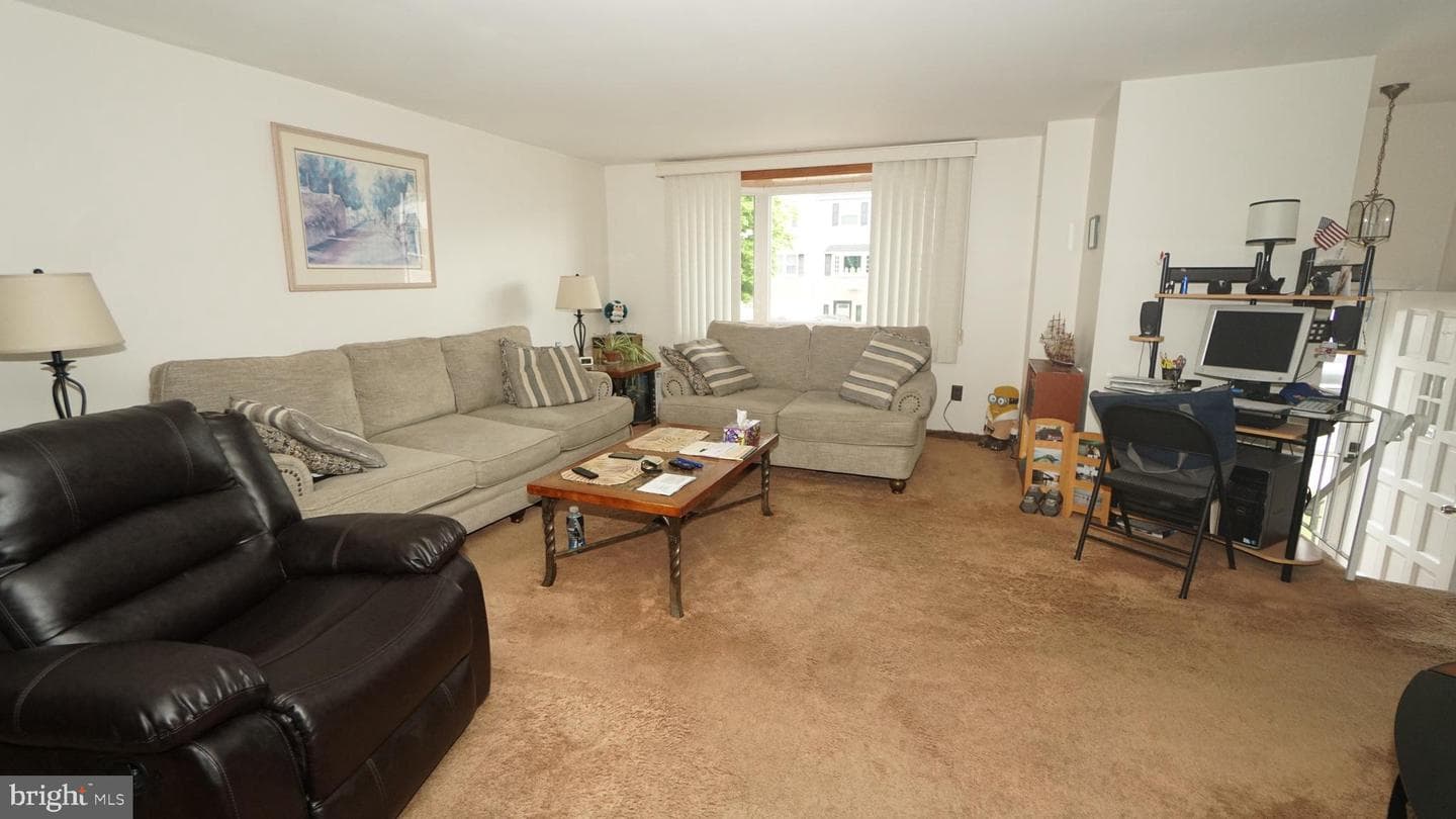 12032 Farwell Road photo 4