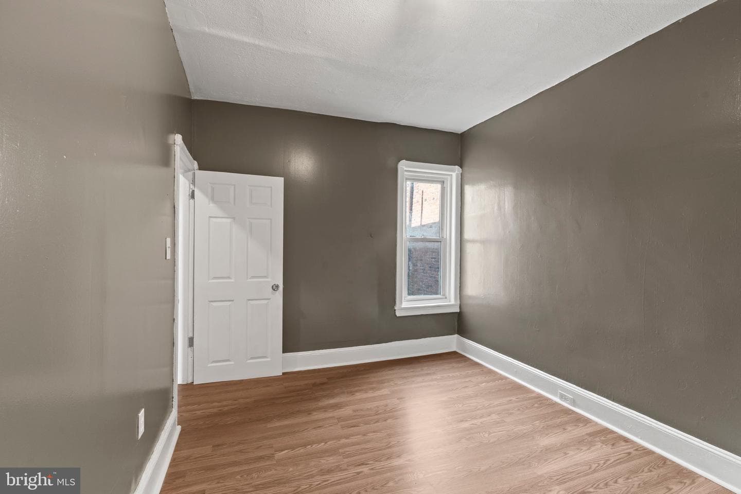 1848 S Conestoga Street photo 22