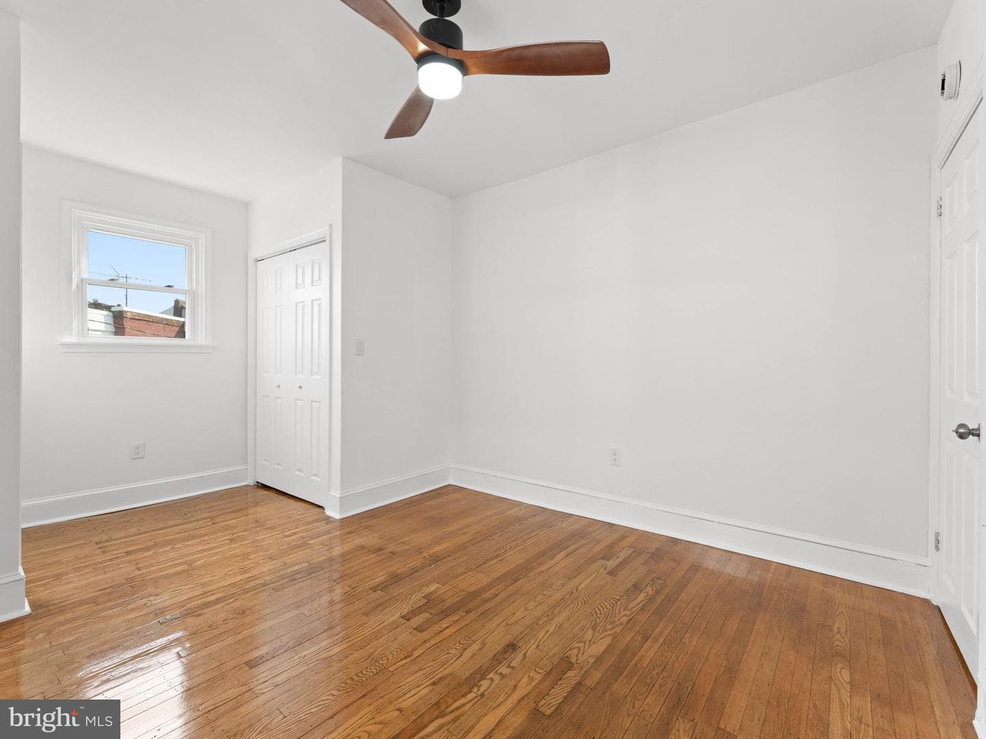 5448 W Montgomery Avenue photo 23