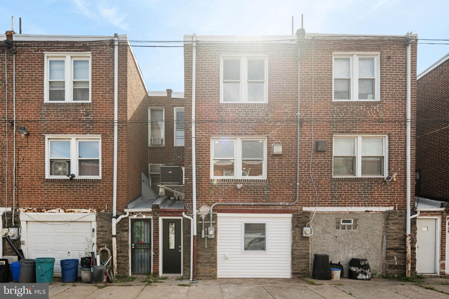 7705 Pickering Avenue photo 27