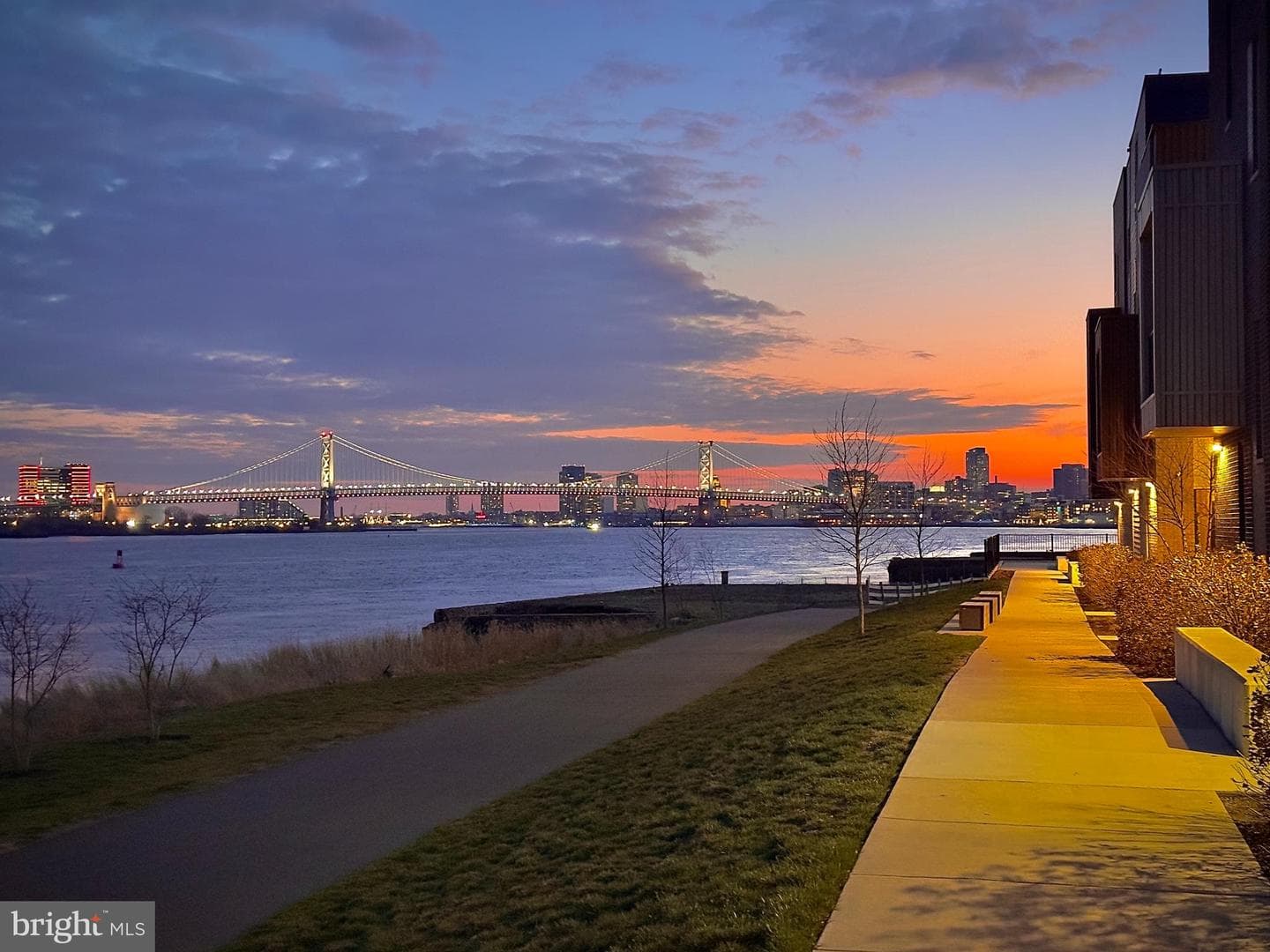3100 Parkview Walk #210