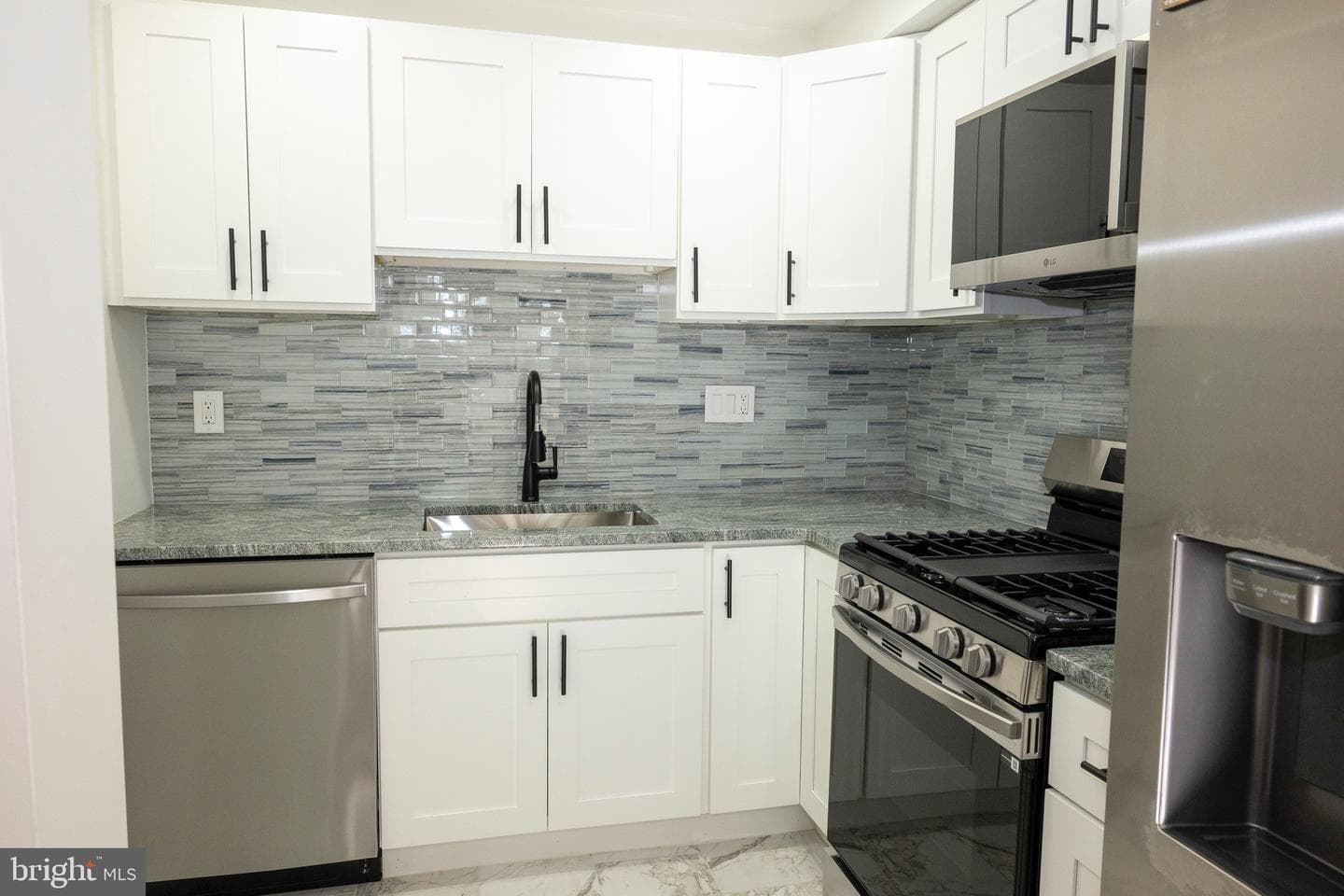2201 Strahle Street #d3 photo 6