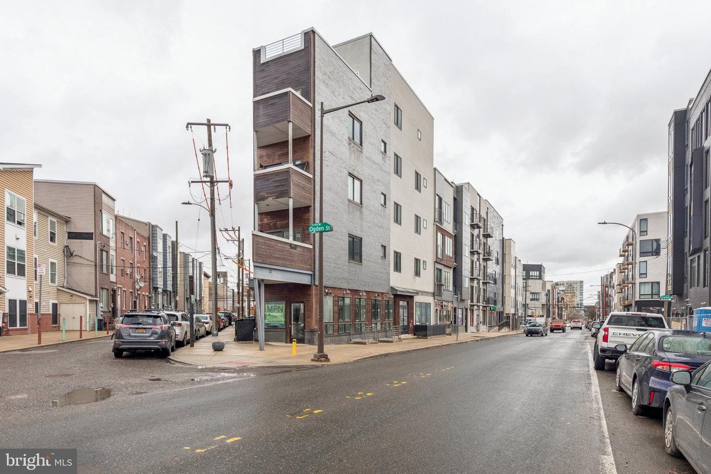 1648-50 Ridge Avenue #301 photo 36