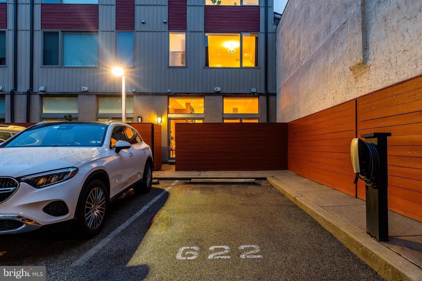 622 S 7th Street photo 28