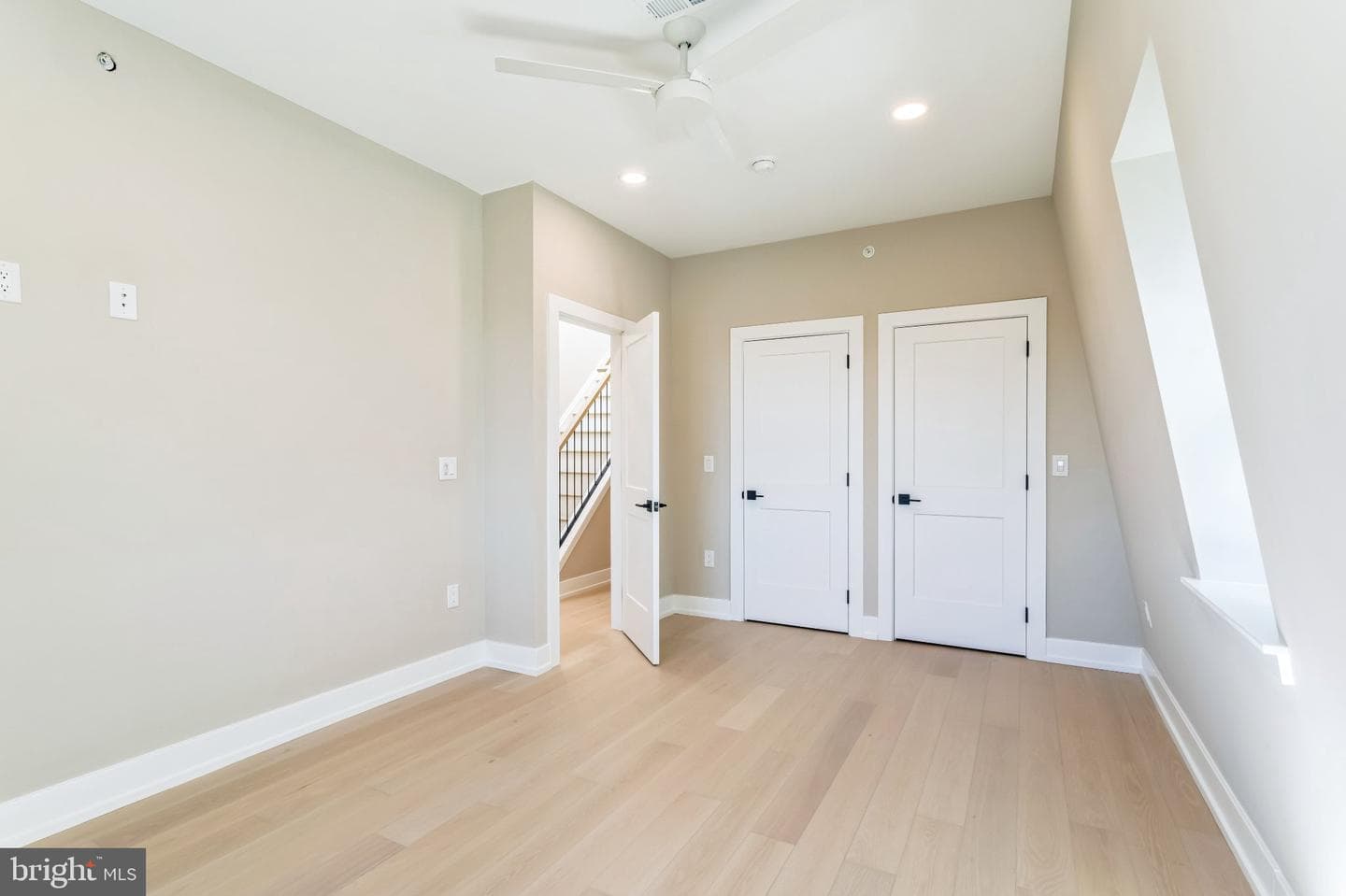 202 Kalos Street photo 42
