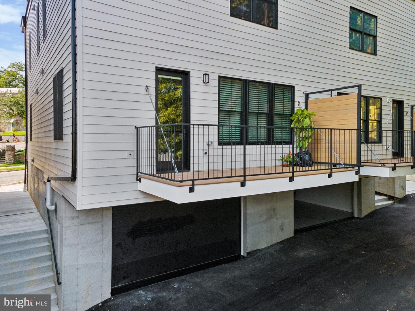 202 Kalos Street photo 50