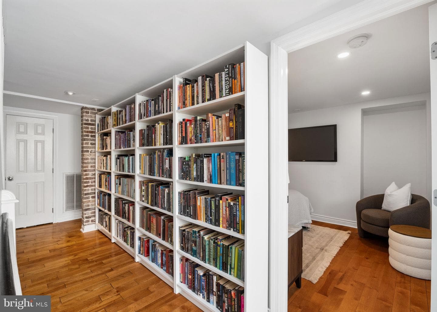 129 Bainbridge Street photo 25