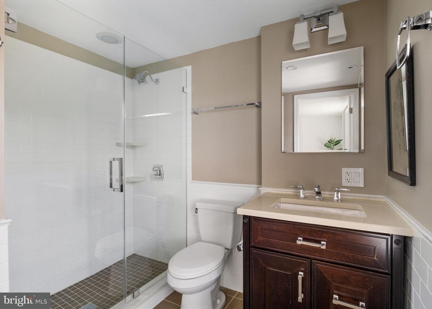 129 Bainbridge Street photo 30